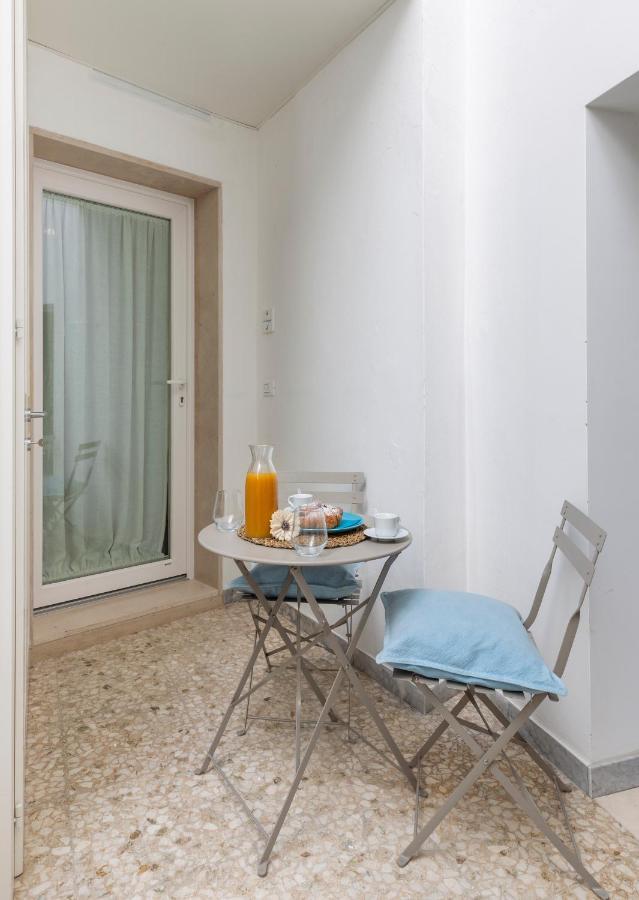 A La Muragghje "A" Monopoli Bagian luar foto